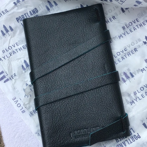 Portland Leather Goods Large Wrap Journal - Picture 3 of 5